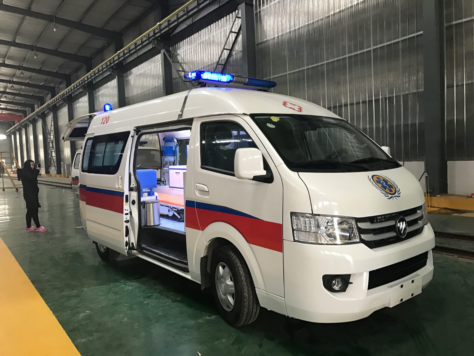忻城县救护车转院